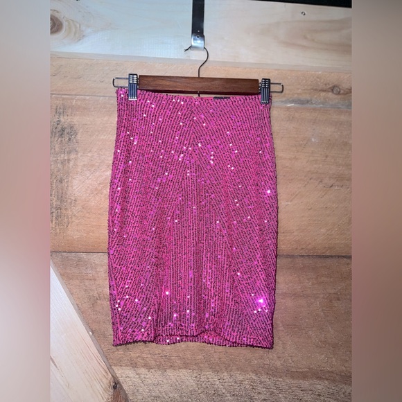 Windsor Marvel at me sequin mini skirt party hot pink women’s small - Picture 3 of 6